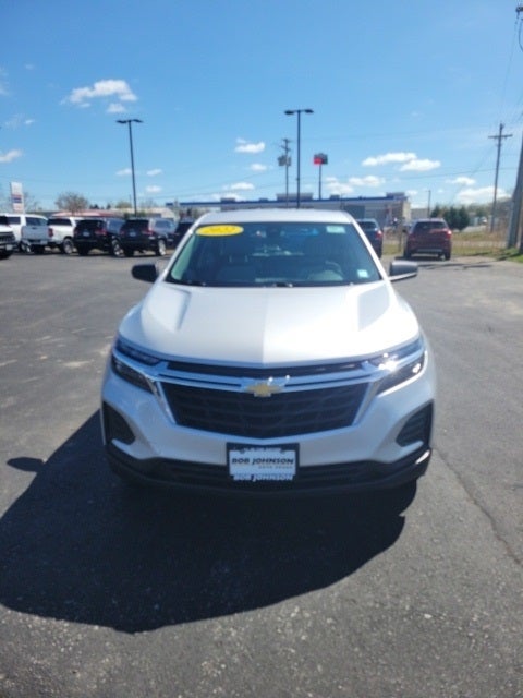 2022 Chevrolet Equinox LS AWD WITH APPLE CARPLAY/ ANDROID AUTO!